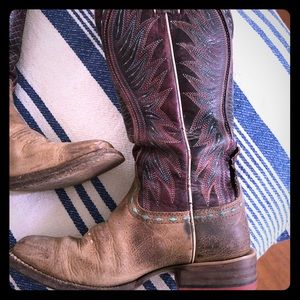 Ariat woman’s cowboy boots